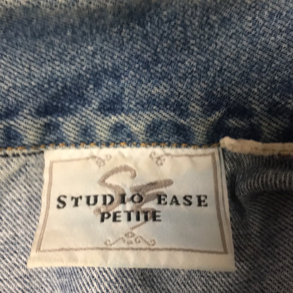 Jacket - Picture 5 of 5